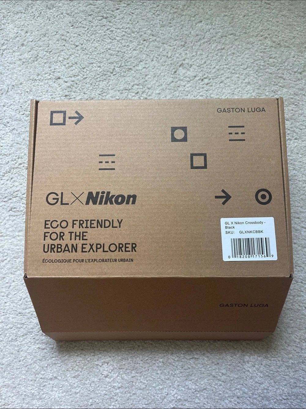 GL x Nikon Black Crossbody Camera Bag with Strap